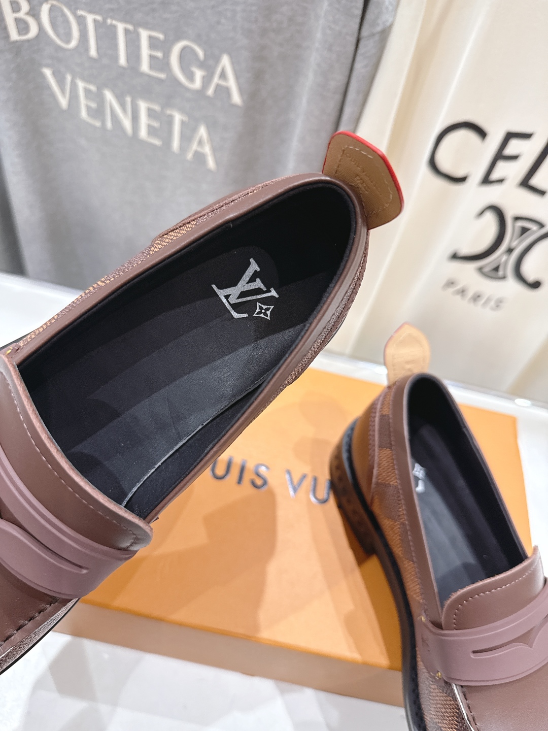 高版本出厂 情侣款 LOUIS VUITTON ss25 LV驴牌新款厚底大头鞋情侣休闲鞋乐福鞋本款 乐