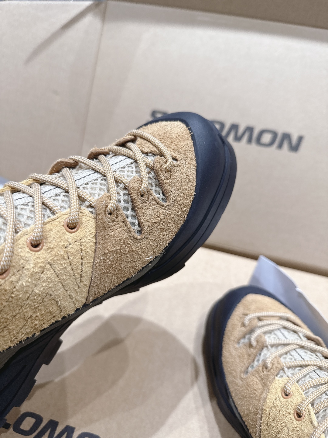 高版本出厂 情侣款 Salomon萨洛蒙~F055 2025ss最新款休闲运动鞋厚底登山德比鞋跑步鞋~男