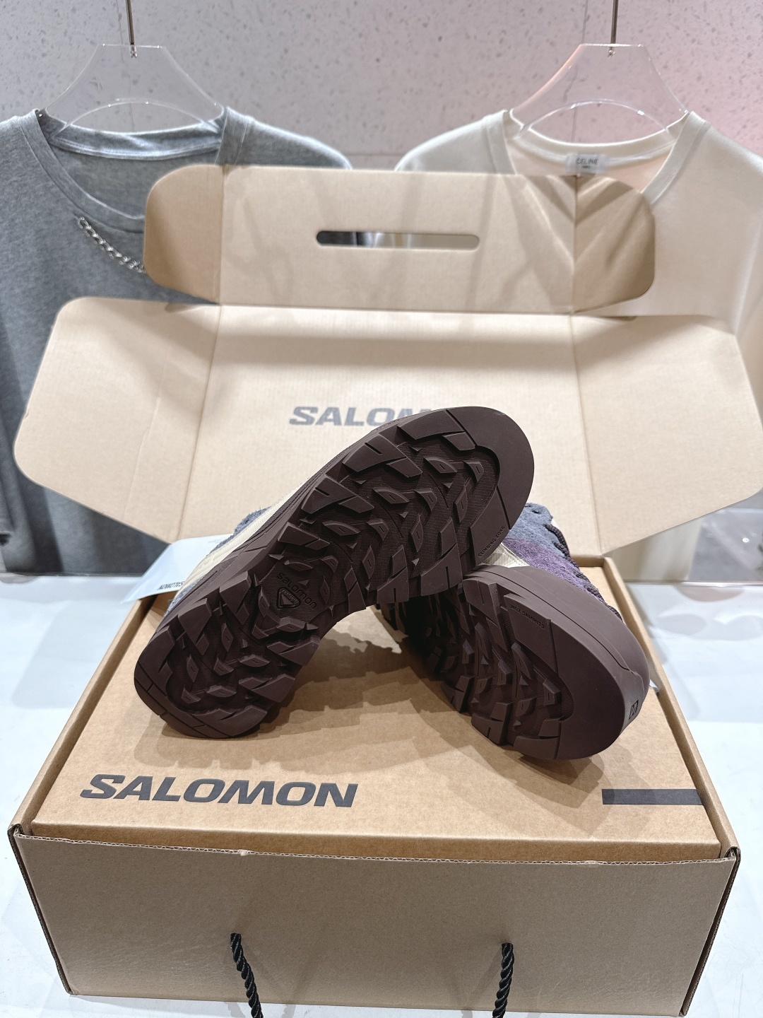 高版本出厂 情侣款 Salomon萨洛蒙~F055 2025ss最新款休闲运动鞋厚底登山德比鞋跑步鞋~男