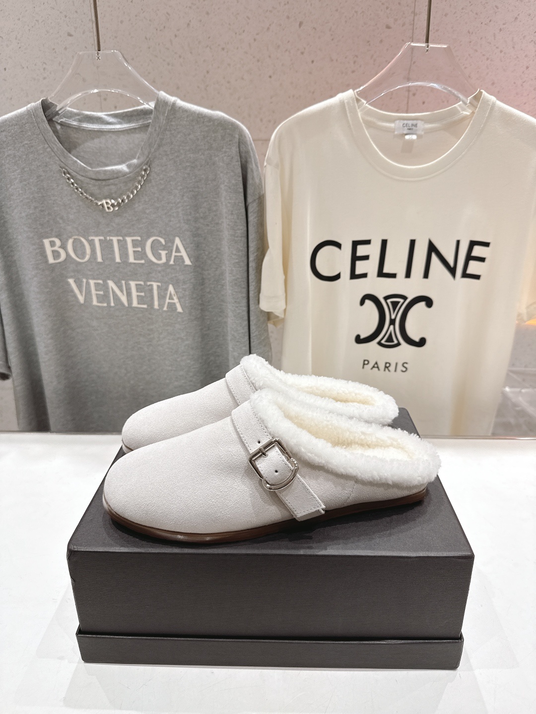 高版本出厂 毛里 独家新品 Alaia 阿莱亚25ss/秋冬走秀款平底羊毛里一脚蹬半包拖鞋章小蕙同款 甜