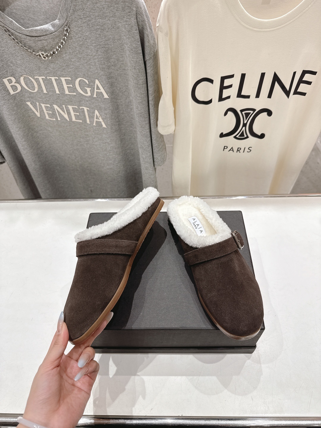 高版本出厂 毛里 独家新品 Alaia 阿莱亚25ss/秋冬走秀款平底羊毛里一脚蹬半包拖鞋章小蕙同款 甜