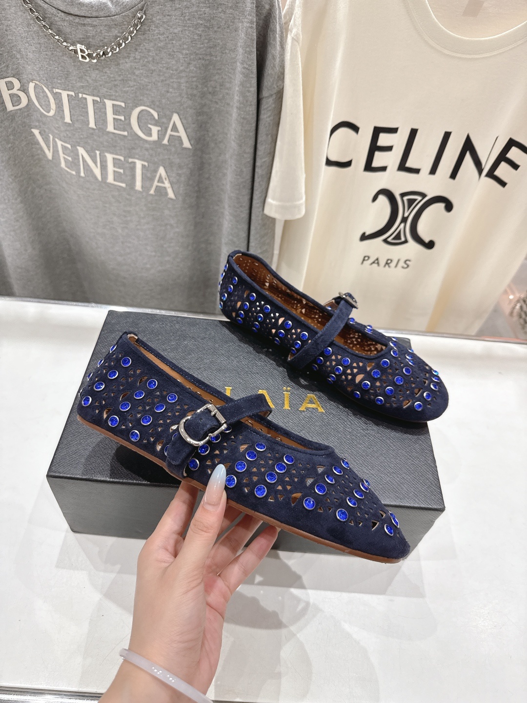 高版本出厂 独家新品 Alaia 阿莱亚F016 2025ss/走秀款带钻平底玛丽珍芭蕾舞鞋 最近超火的