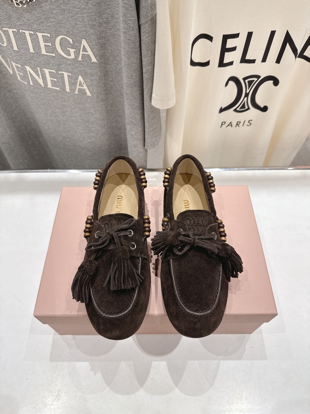 高版本出厂 MiuMiu/缪缪F029 25ss秋冬新款手工串珠流苏一脚蹬驾车鞋乐福鞋休闲单鞋这款永不过