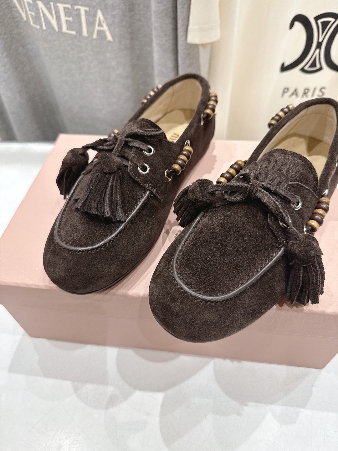 高版本出厂 MiuMiu/缪缪F029 25ss秋冬新款手工串珠流苏一脚蹬驾车鞋乐福鞋休闲单鞋这款永不过