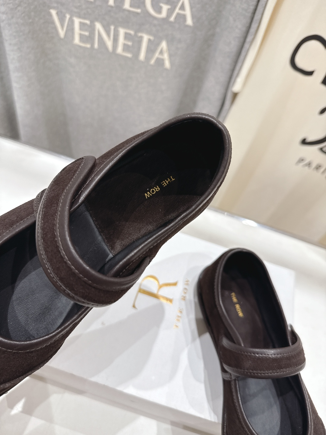 高版本出厂 The Row 2025ss新品爆款平底玛丽珍乐福鞋一脚蹬单鞋复古穆勒鞋非常舒服的一款平底鞋