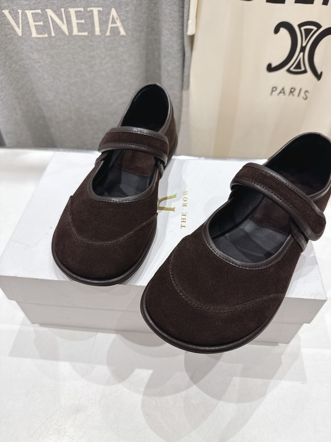 高版本出厂 The Row 2025ss新品爆款平底玛丽珍乐福鞋一脚蹬单鞋复古穆勒鞋非常舒服的一款平底鞋