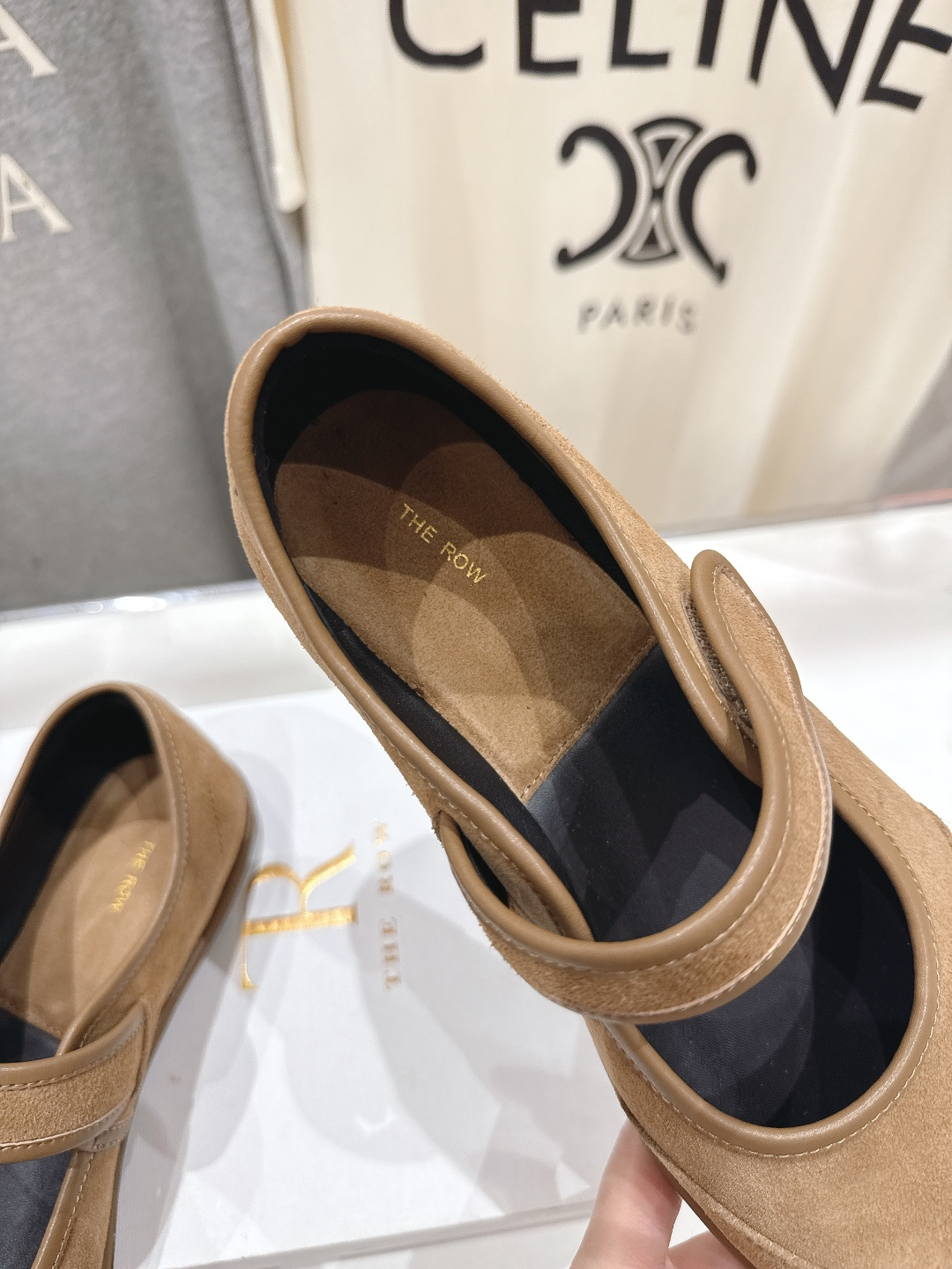 高版本出厂 The Row 2025ss新品爆款平底玛丽珍乐福鞋一脚蹬单鞋复古穆勒鞋非常舒服的一款平底鞋