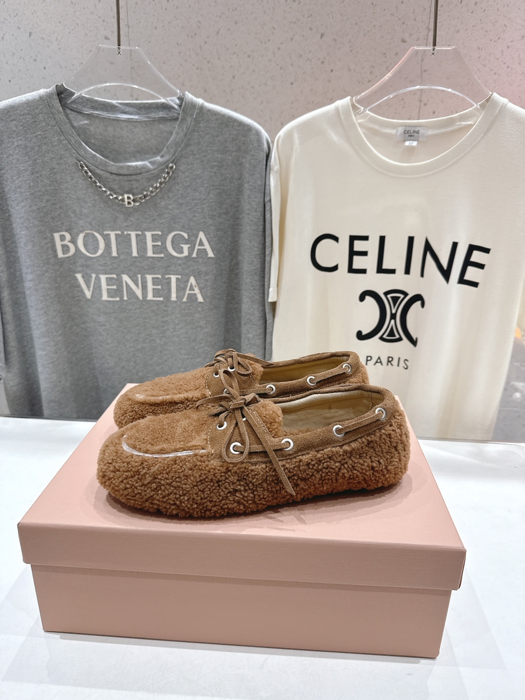 高版本出厂 MiuMiu/缪缪F027 2025ss秋冬走秀款一脚蹬驾车鞋加毛乐福鞋毛毛鞋这款永不过时的