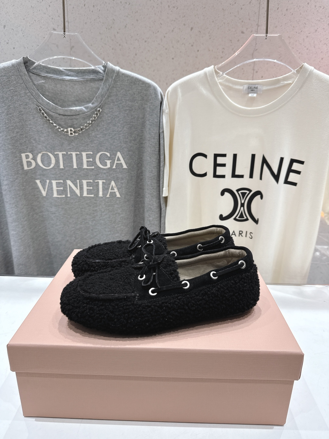 高版本出厂 MiuMiu/缪缪F027 2025ss秋冬走秀款一脚蹬驾车鞋加毛乐福鞋毛毛鞋这款永不过时的