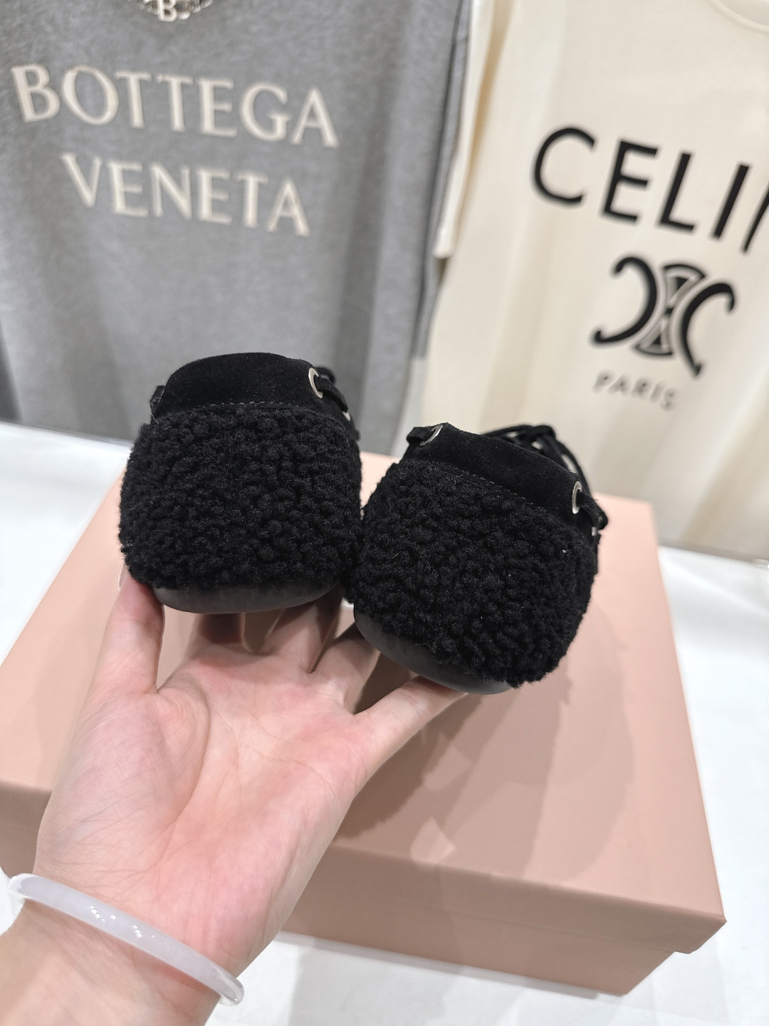 高版本出厂 MiuMiu/缪缪F027 2025ss秋冬走秀款一脚蹬驾车鞋加毛乐福鞋毛毛鞋这款永不过时的