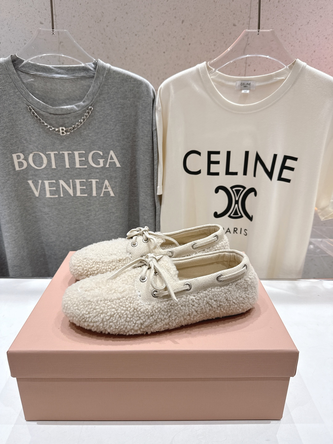 高版本出厂 MiuMiu/缪缪F027 2025ss秋冬走秀款一脚蹬驾车鞋加毛乐福鞋毛毛鞋这款永不过时的