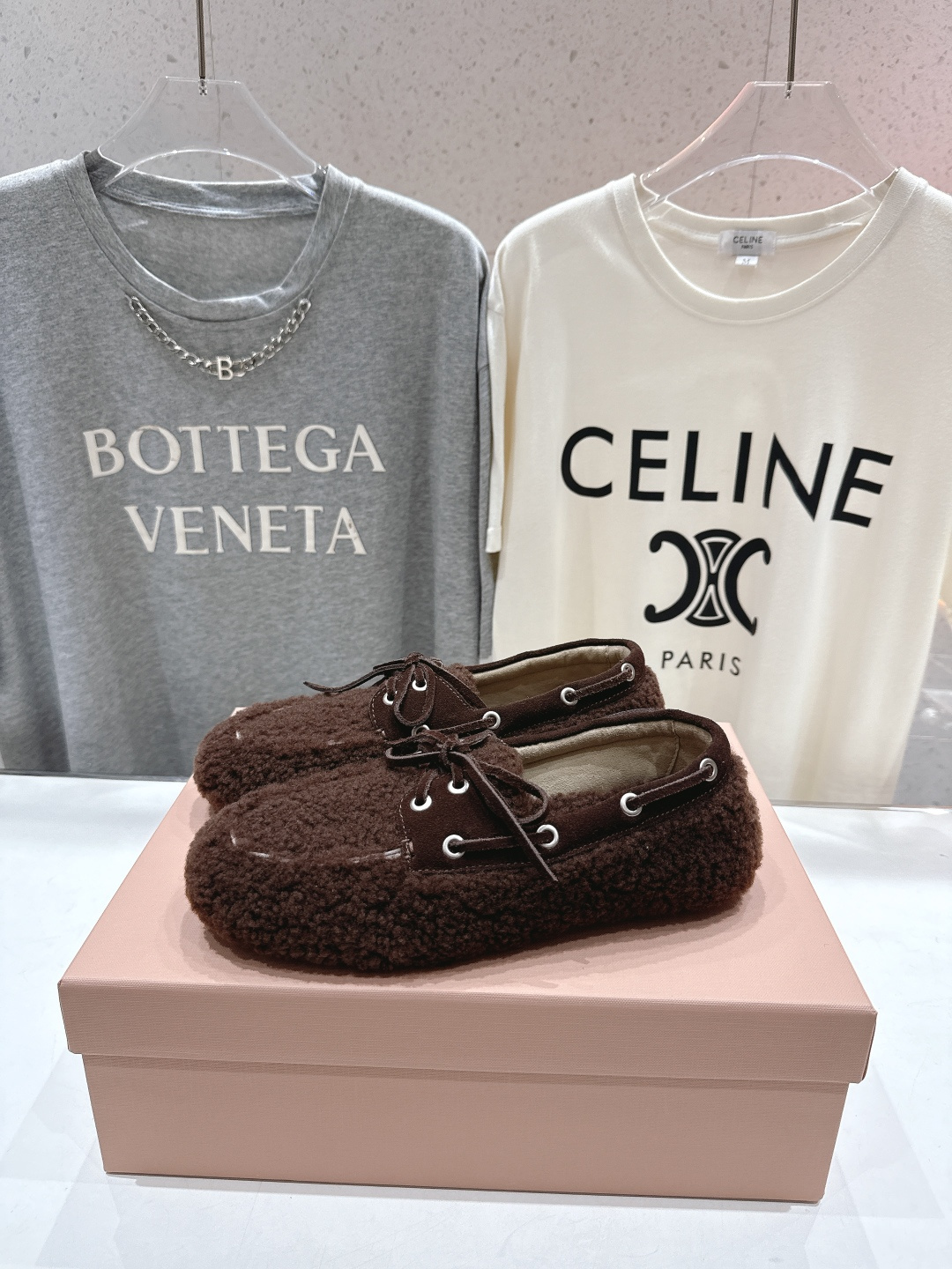 高版本出厂 MiuMiu/缪缪F027 2025ss秋冬走秀款一脚蹬驾车鞋加毛乐福鞋毛毛鞋这款永不过时的