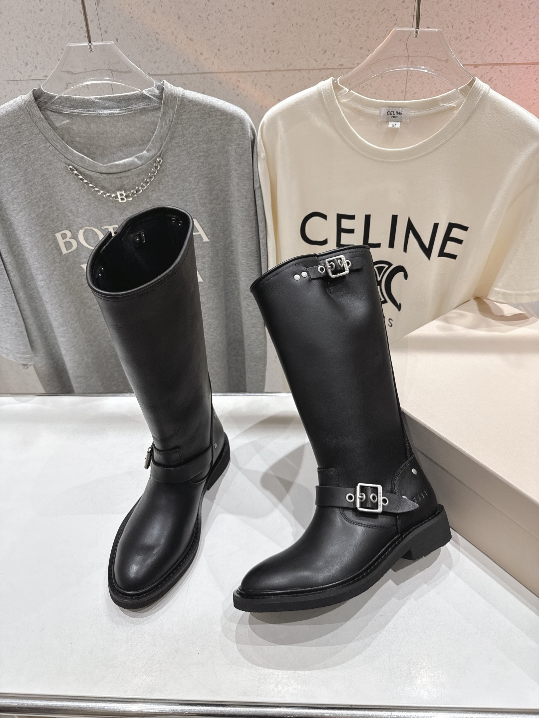 高版本出厂GGDB Golden Goose F028 25ss复古长筒靴骑士靴采用优质真皮制作，质感细