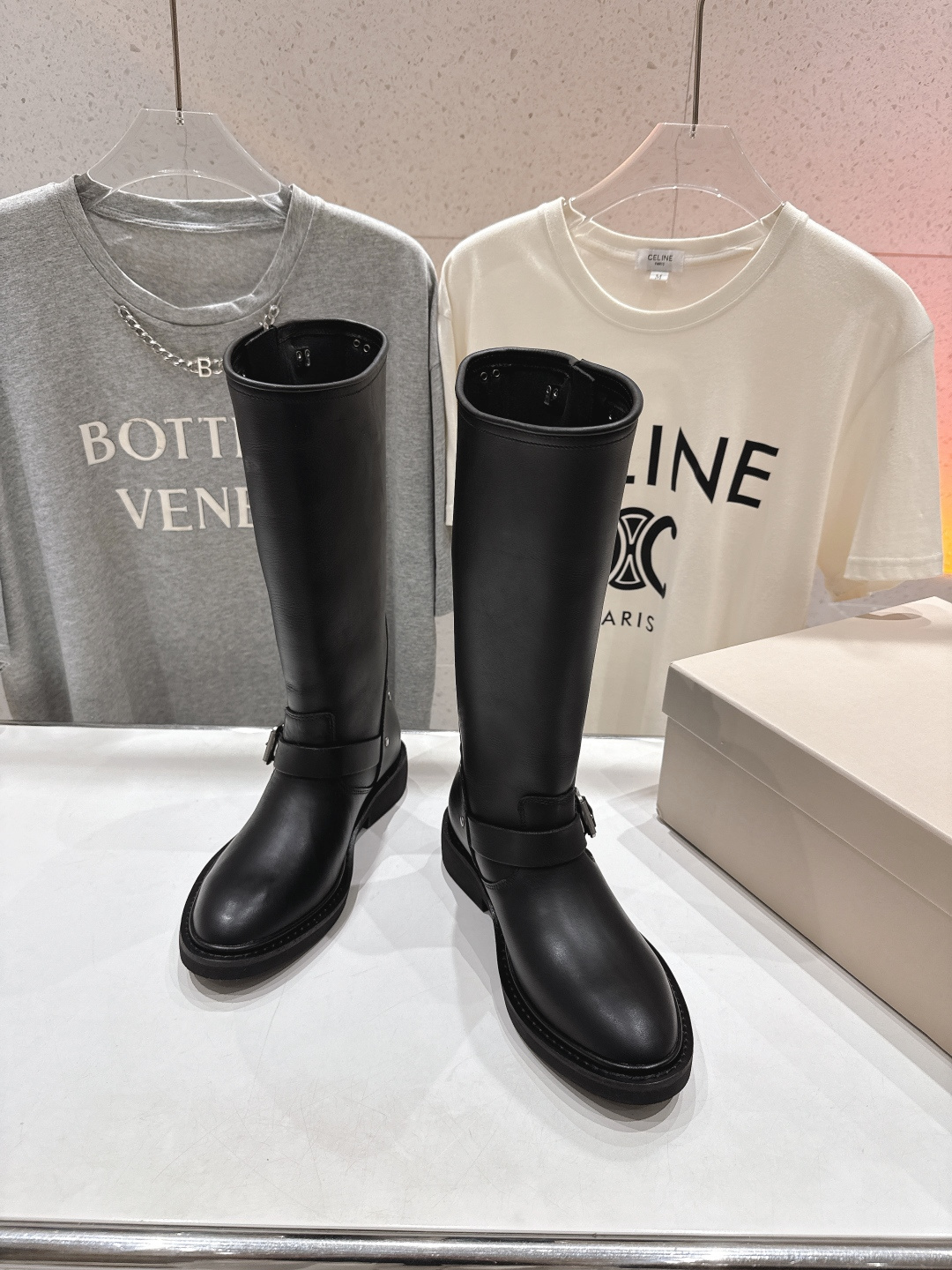 高版本出厂GGDB Golden Goose F028 25ss复古长筒靴骑士靴采用优质真皮制作，质感细