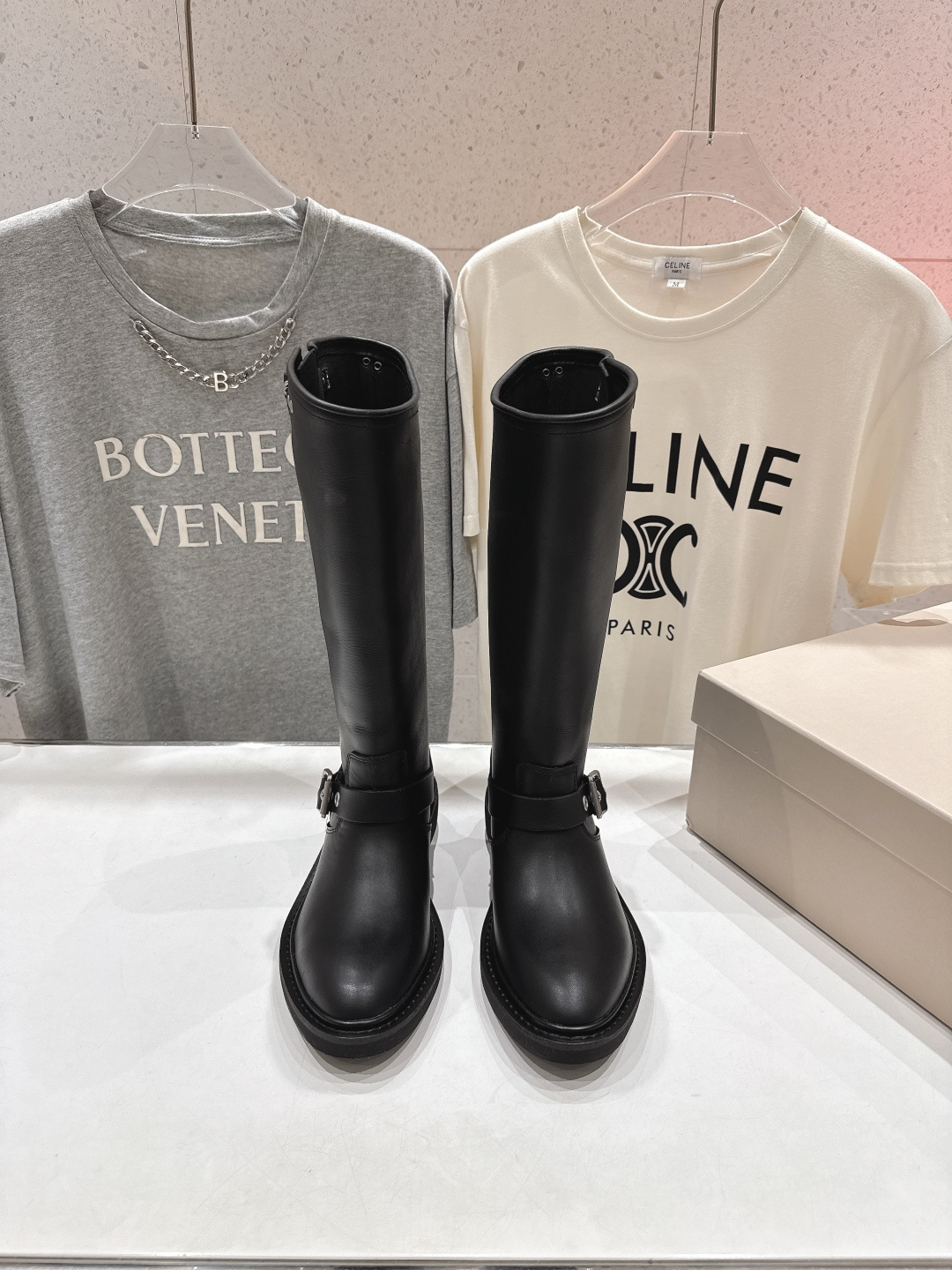 高版本出厂GGDB Golden Goose F028 25ss复古长筒靴骑士靴采用优质真皮制作，质感细