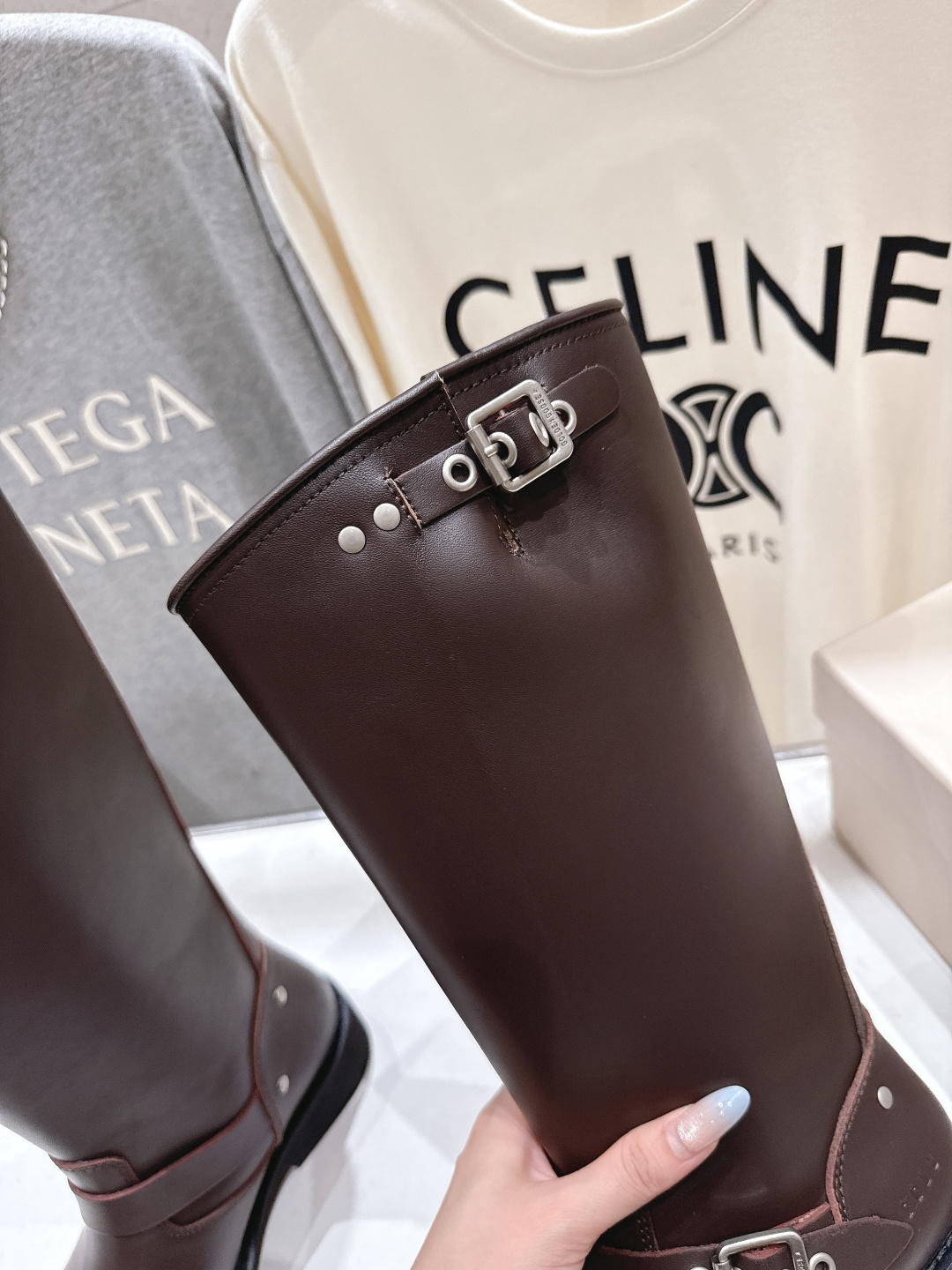 高版本出厂GGDB Golden Goose F028 25ss复古长筒靴骑士靴采用优质真皮制作，质感细