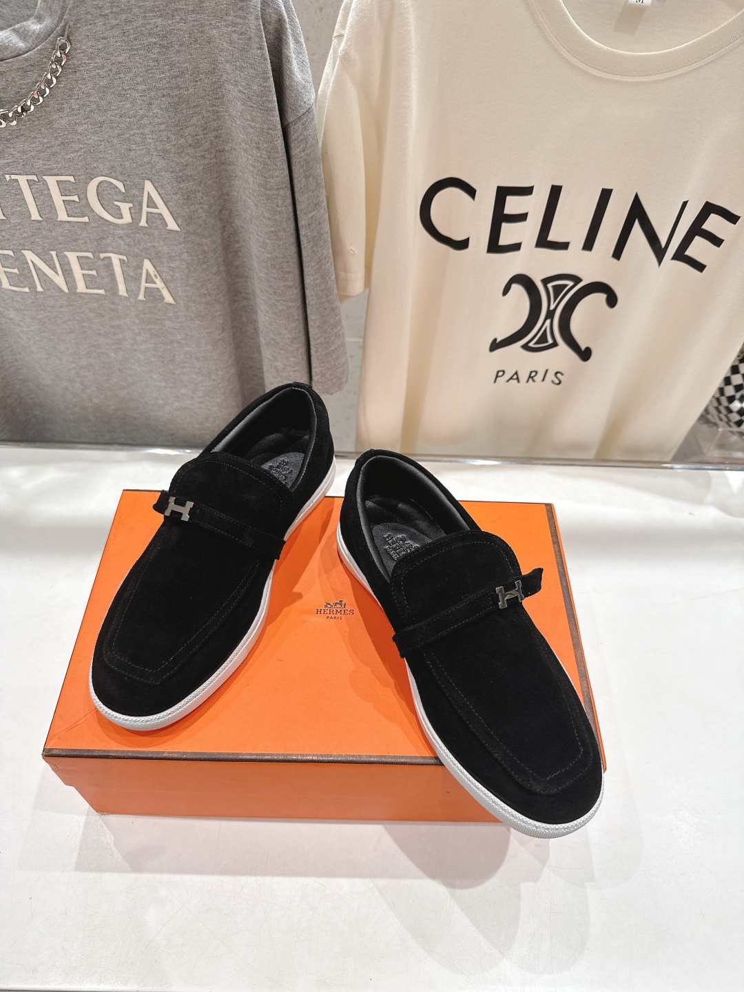 高版本出厂 男码+10 Hermes/爱马仕H家F056 2025ss新品情侣款休闲鞋乐福鞋经典休闲风格