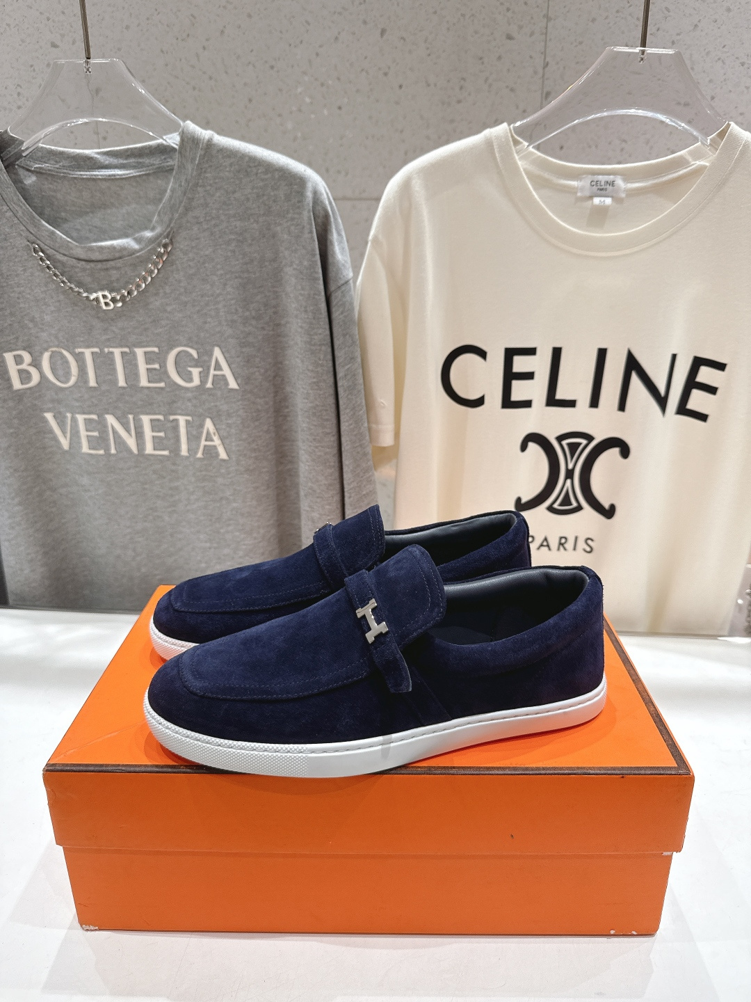 高版本出厂 男码+10 Hermes/爱马仕H家F056 2025ss新品情侣款休闲鞋乐福鞋经典休闲风格