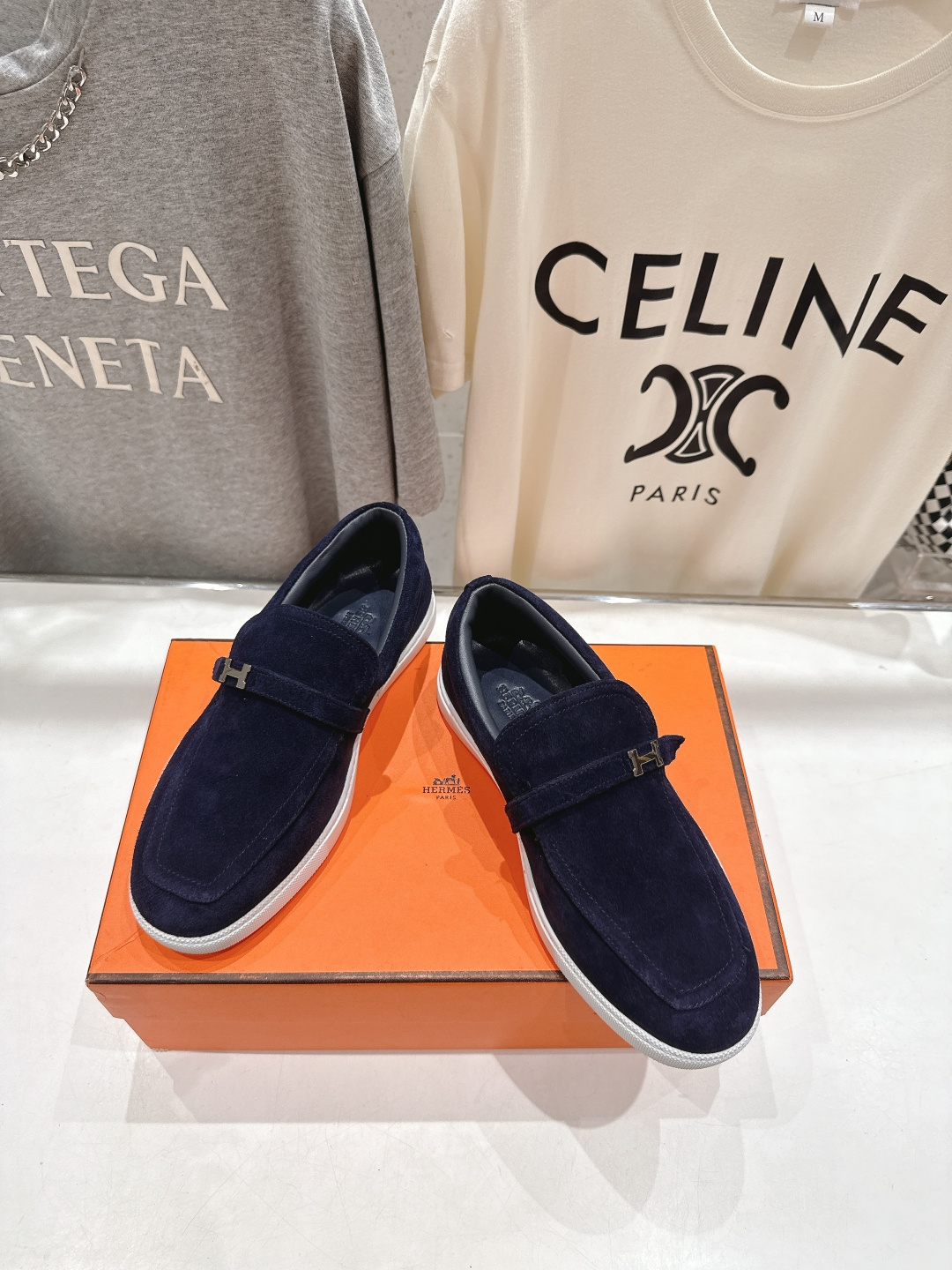 高版本出厂 男码+10 Hermes/爱马仕H家F056 2025ss新品情侣款休闲鞋乐福鞋经典休闲风格