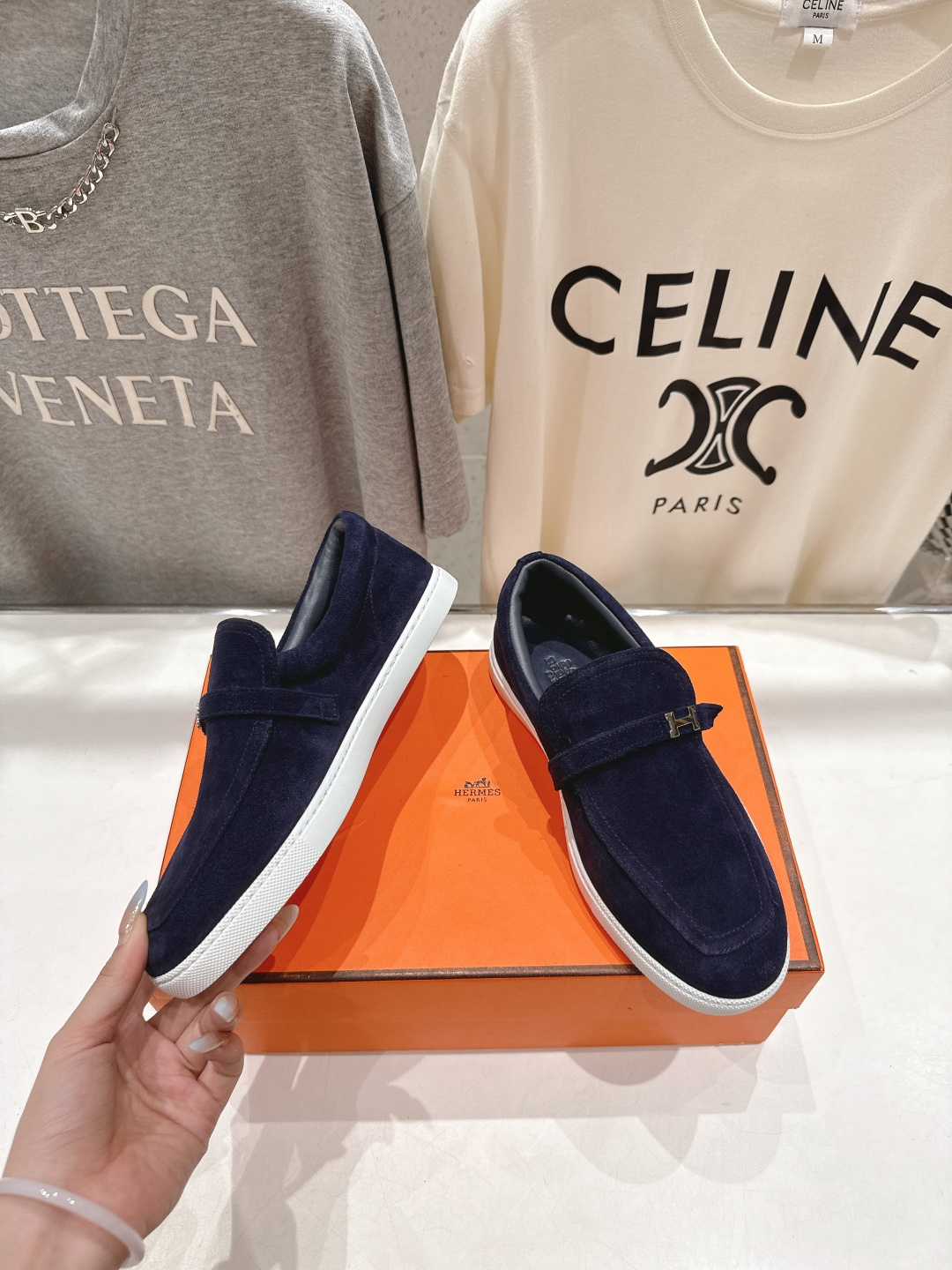 高版本出厂 男码+10 Hermes/爱马仕H家F056 2025ss新品情侣款休闲鞋乐福鞋经典休闲风格