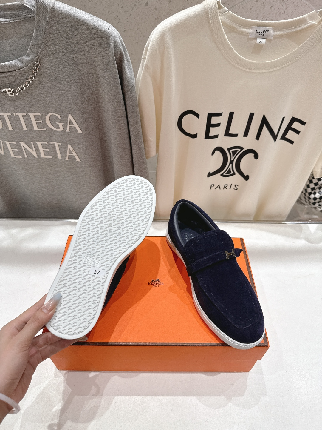 高版本出厂 男码+10 Hermes/爱马仕H家F056 2025ss新品情侣款休闲鞋乐福鞋经典休闲风格