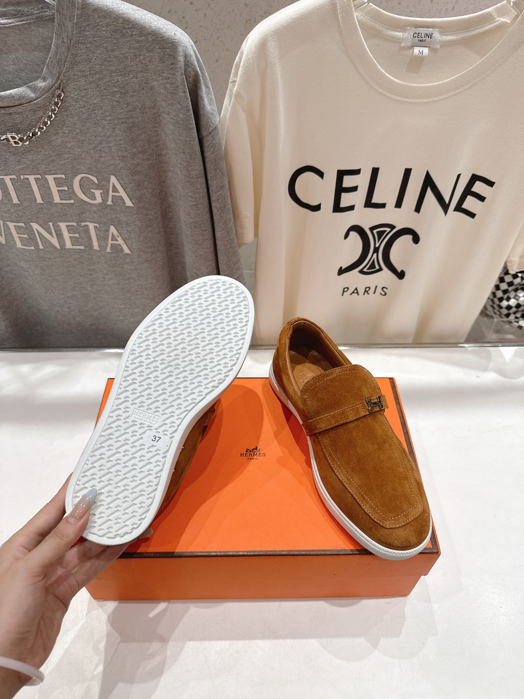 高版本出厂 男码+10 Hermes/爱马仕H家F056 2025ss新品情侣款休闲鞋乐福鞋经典休闲风格