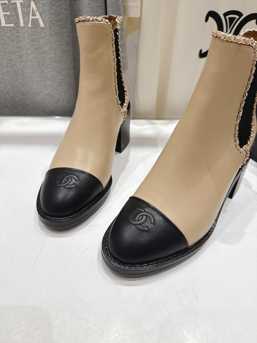 高版本出厂 Chanel*香奈儿F015 小香2025ss秋冬切尔西高跟短靴及裸靴一双可以穿N年你都不想