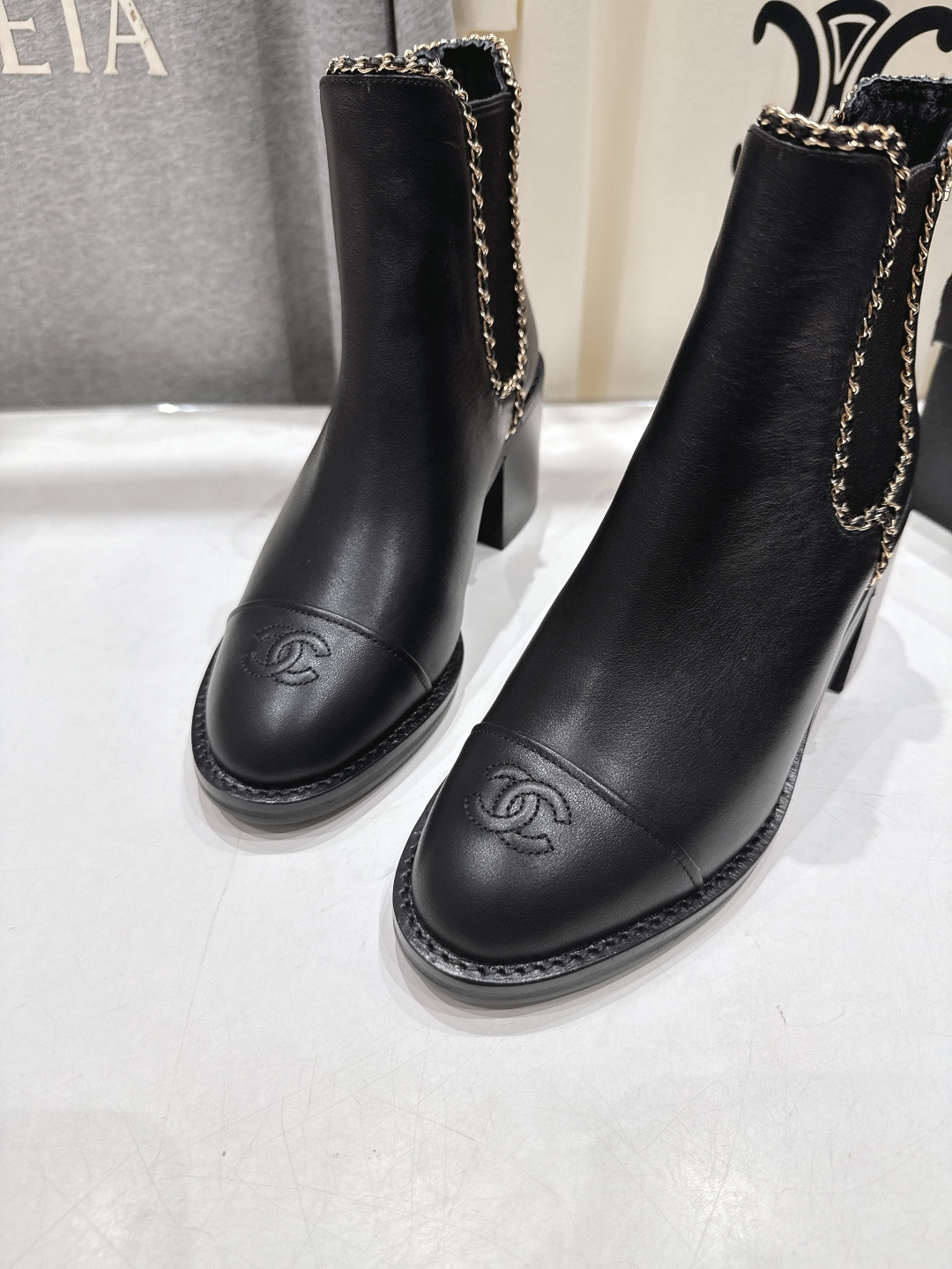 高版本出厂 Chanel*香奈儿F015 小香2025ss秋冬切尔西高跟短靴及裸靴一双可以穿N年你都不想