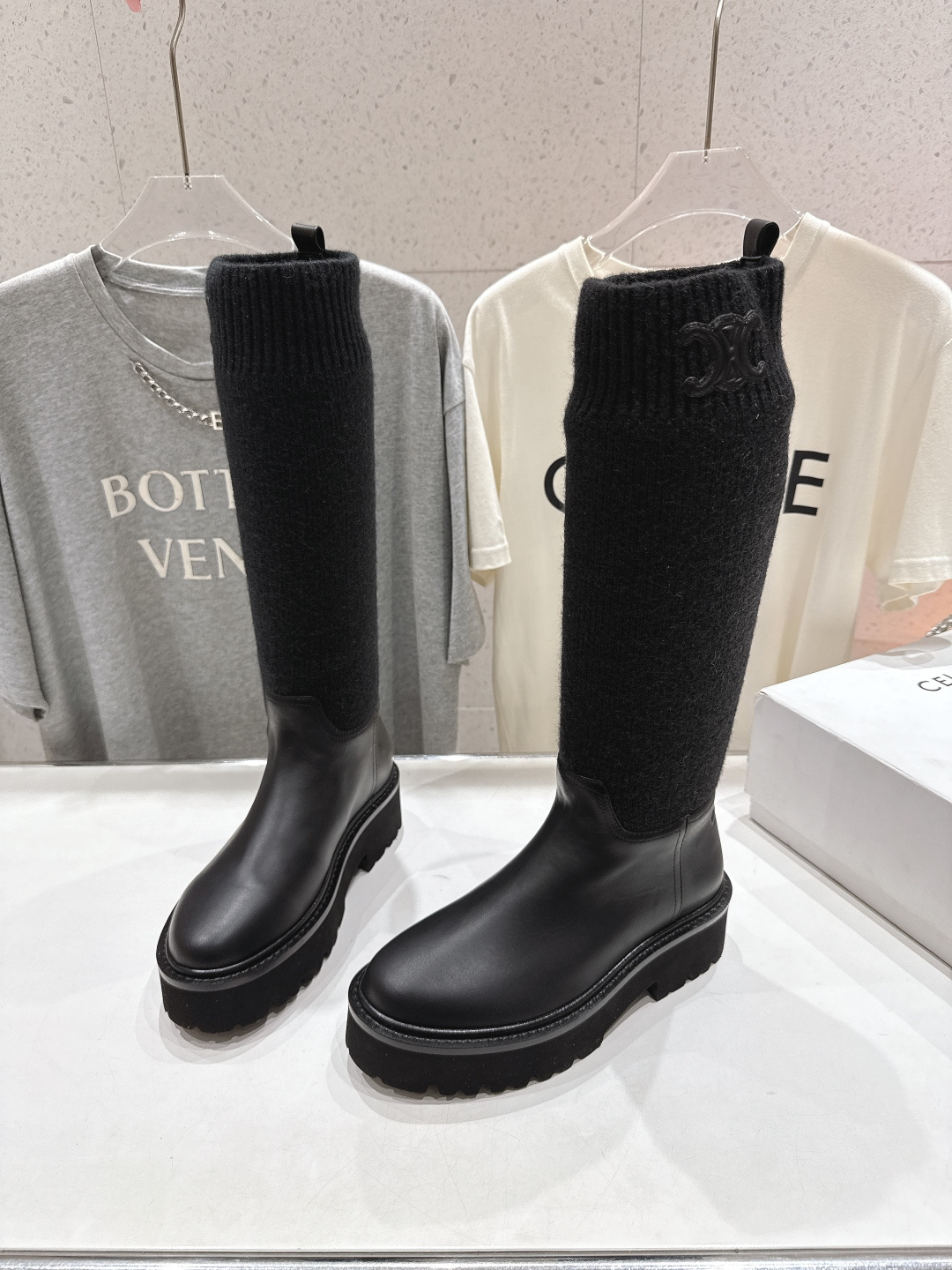 高版本出厂 Celine*赛琳F035 2025ss秋冬新款针织筒长靴，lisa同款超火复古凯旋门厚底长