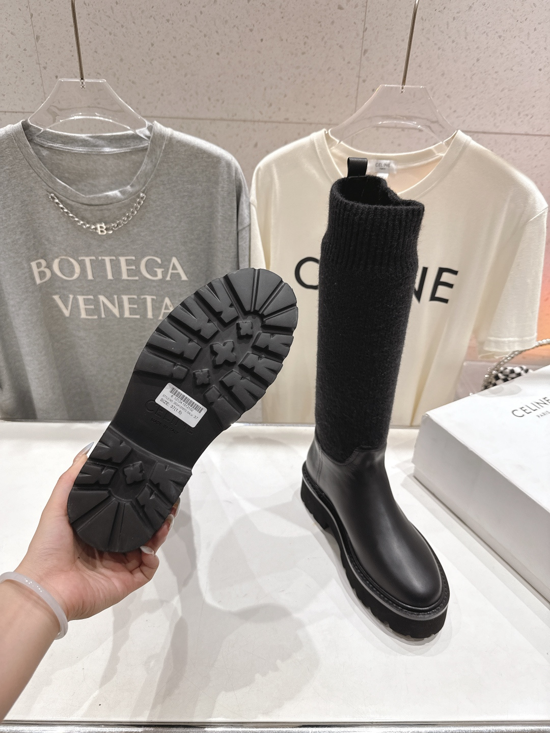 高版本出厂 Celine*赛琳F035 2025ss秋冬新款针织筒长靴，lisa同款超火复古凯旋门厚底长