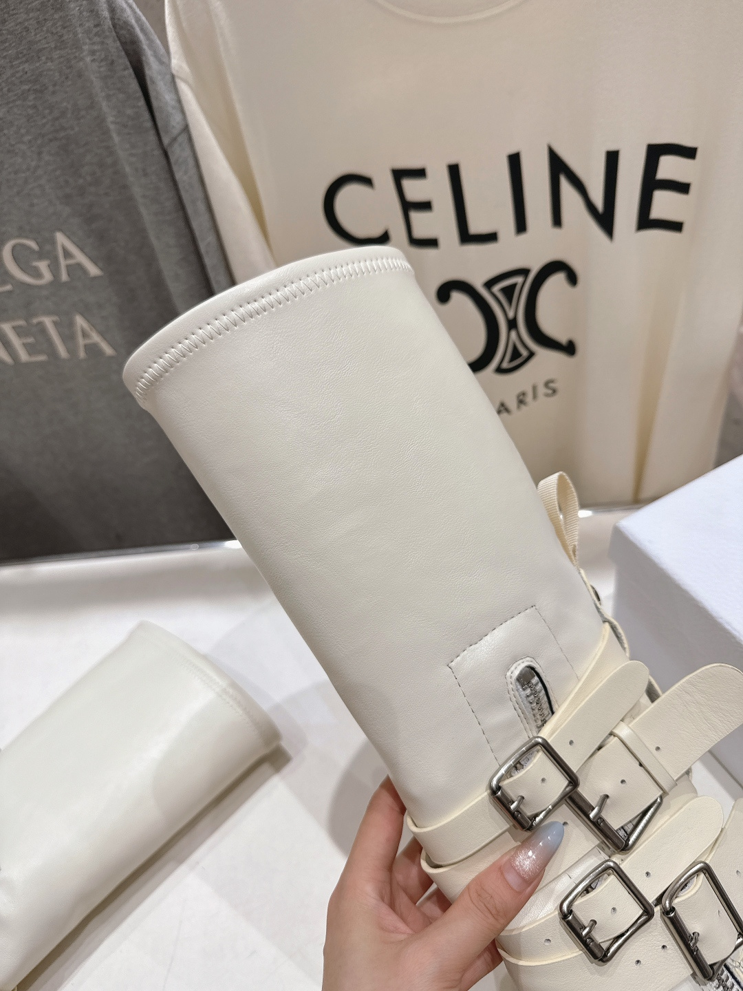 高版本出厂 Dior/迪奥D家F019 2025ss秋冬新品布洛克长靴，经久不衰的马丁靴造型，彰显经典设