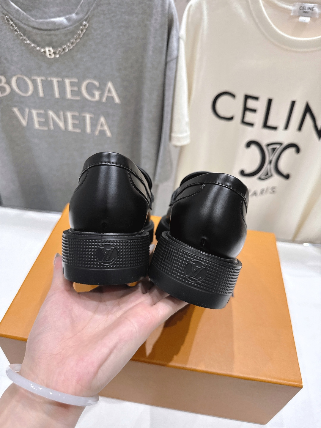 高版本出厂 LOUIS VUITTON ss25 F057 LV驴牌新款厚底休闲鞋乐福鞋本款 乐福鞋以头