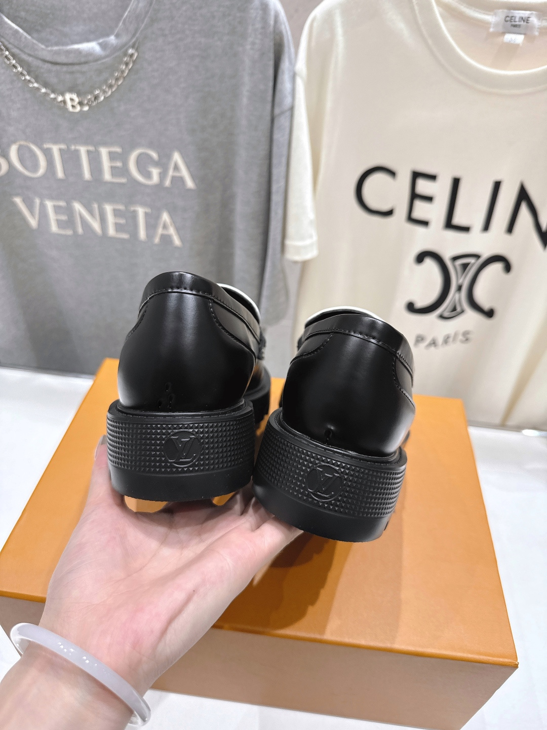 高版本出厂 LOUIS VUITTON ss25 F057 LV驴牌新款厚底休闲鞋乐福鞋本款 乐福鞋以头