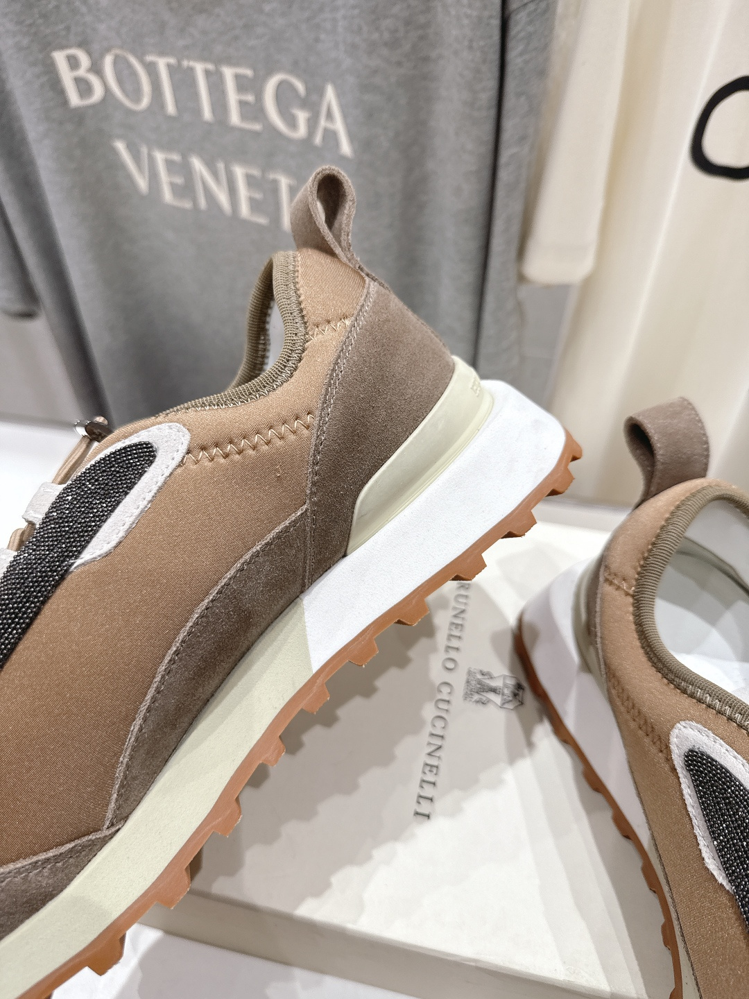 高版本出厂 情侣款 Brunello Cucinelli F059新款BC系带厚底情侣款休闲运动鞋，市场