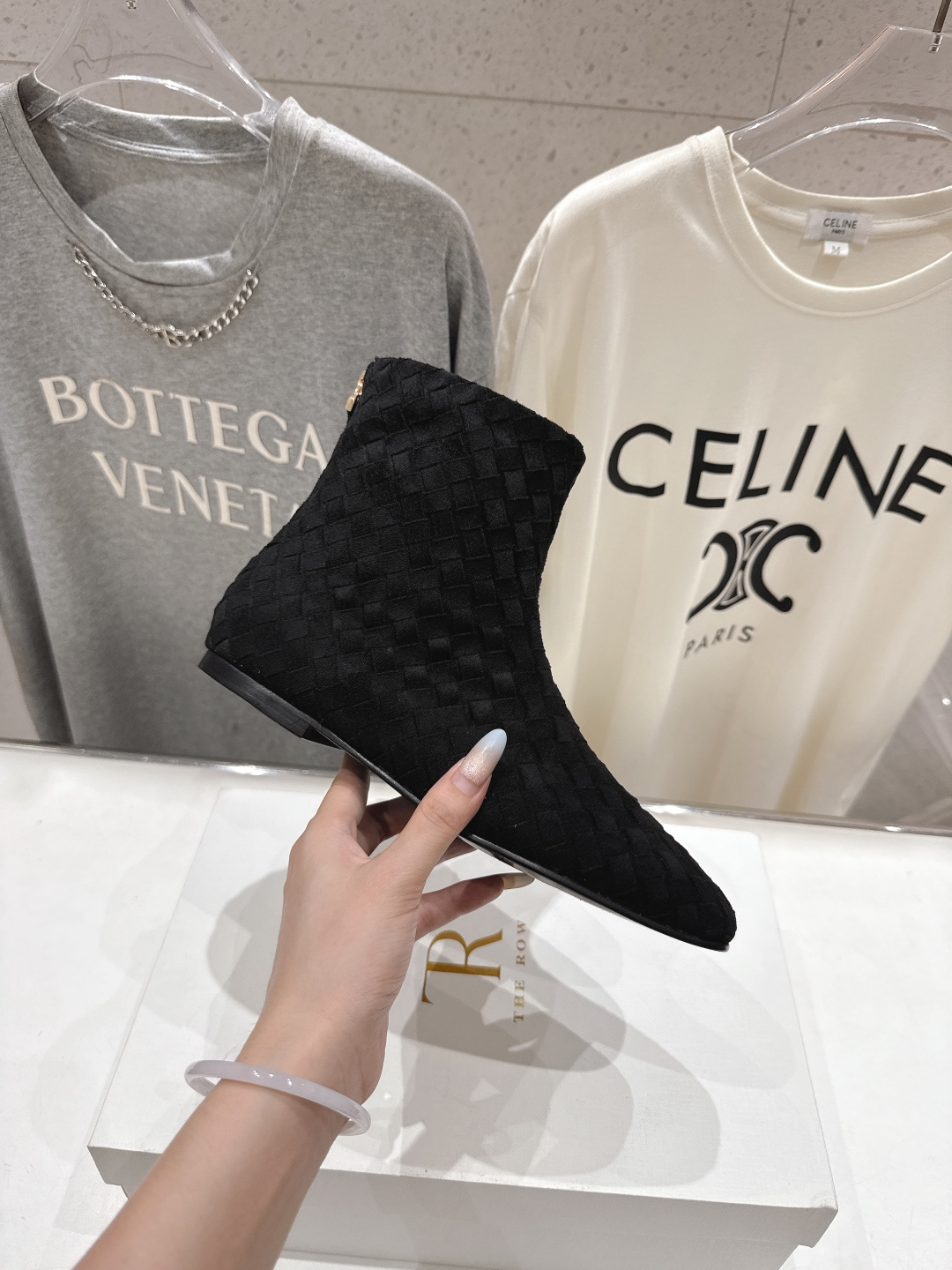 高版本出厂 the row 2025ss秋冬爆款平底简约短靴及裸靴非常舒服的小矮靴，极简设计理念，版型显