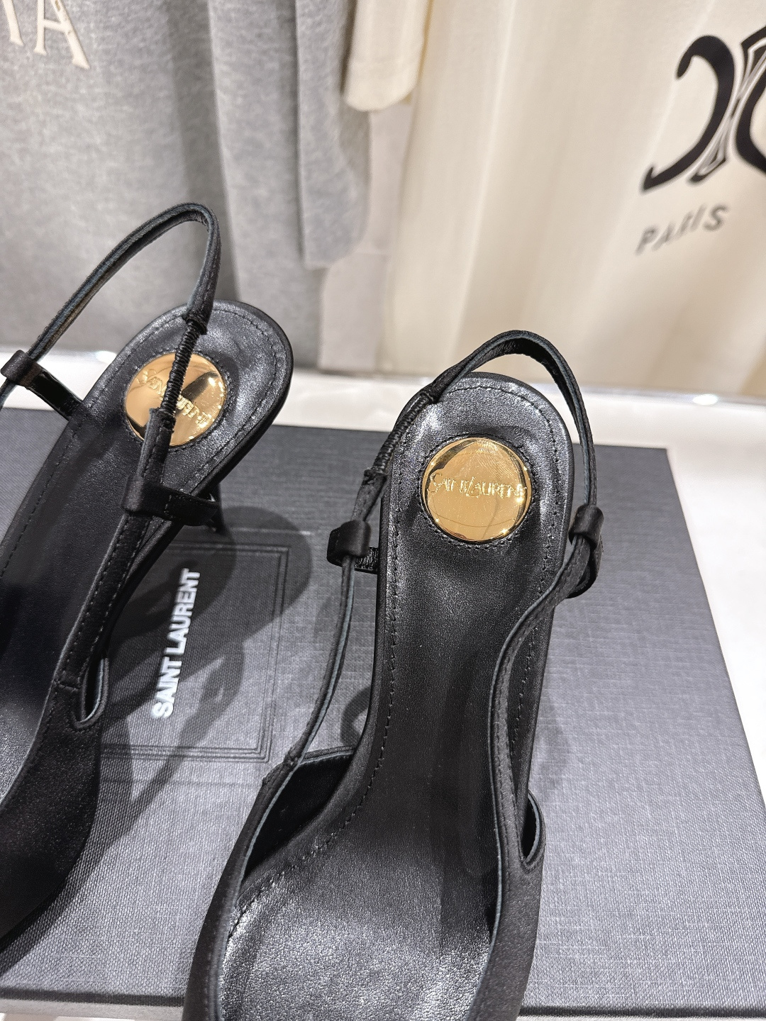 高版本出厂 SAINT LAURENT/圣罗兰YSL🆕 25ss春夏全新金属小方头高跟鞋凉鞋单鞋～今年大