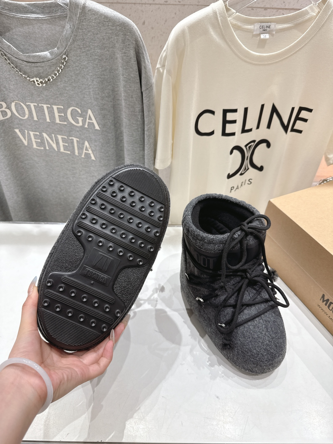 高版本出厂 Moon Boot F060 2025ss秋冬季爆款保暖厚底雪地靴 【丑萌月亮雪地靴】忘了U