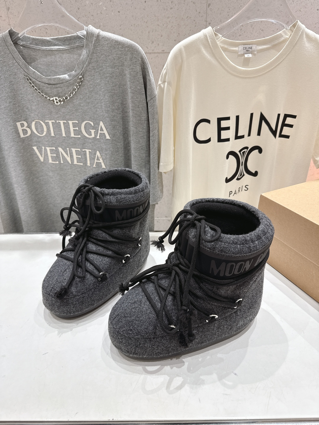 高版本出厂 Moon Boot F060 2025ss秋冬季爆款保暖厚底雪地靴 【丑萌月亮雪地靴】忘了U