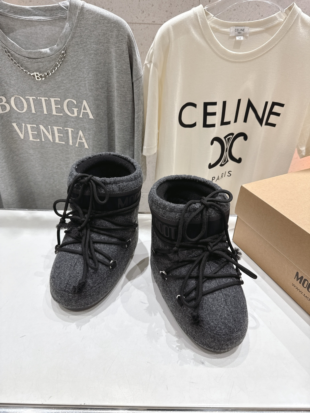 高版本出厂 Moon Boot F060 2025ss秋冬季爆款保暖厚底雪地靴 【丑萌月亮雪地靴】忘了U