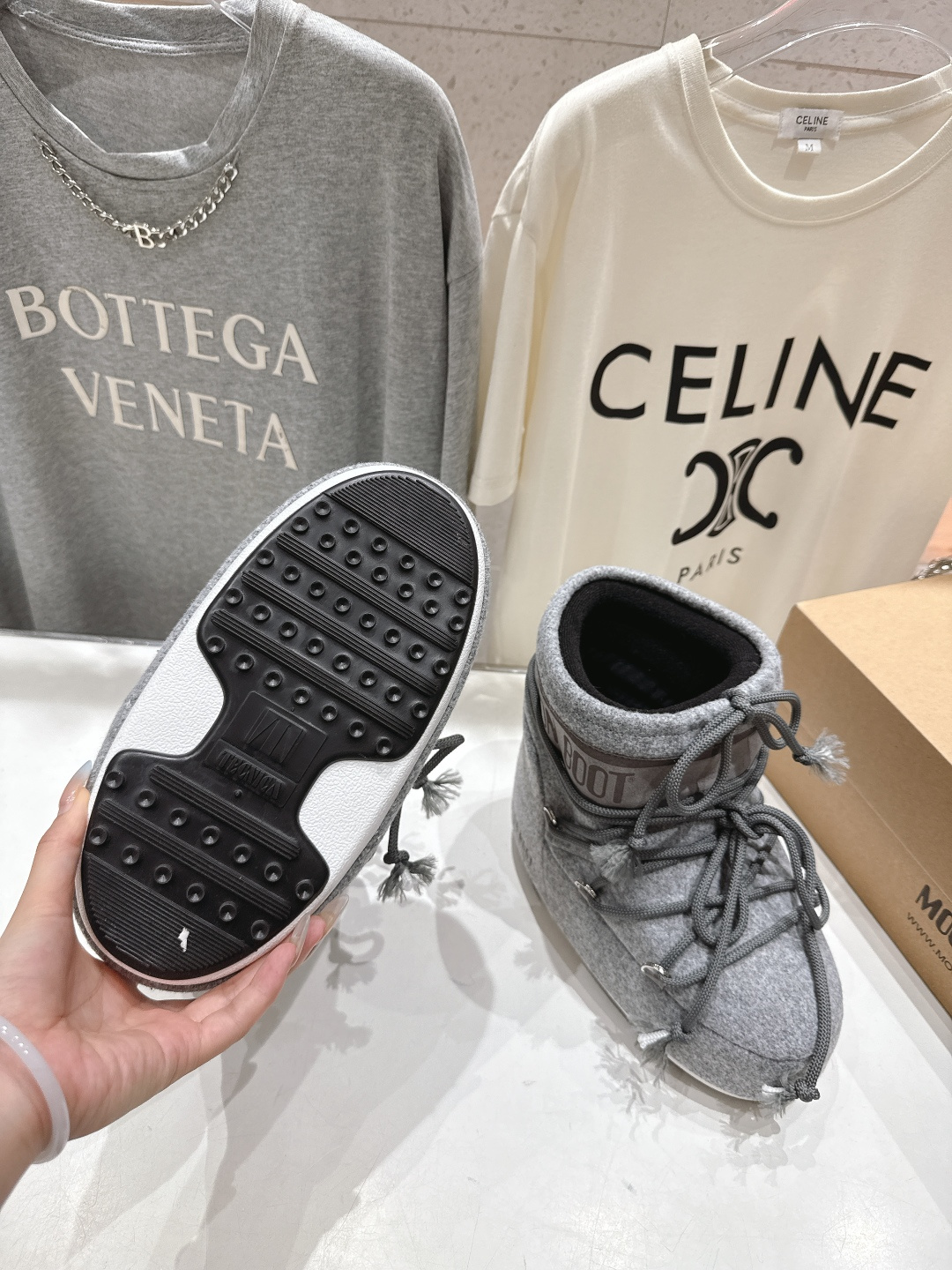 高版本出厂 Moon Boot F060 2025ss秋冬季爆款保暖厚底雪地靴 【丑萌月亮雪地靴】忘了U