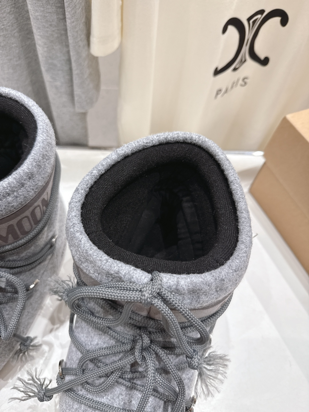 高版本出厂 Moon Boot F060 2025ss秋冬季爆款保暖厚底雪地靴 【丑萌月亮雪地靴】忘了U