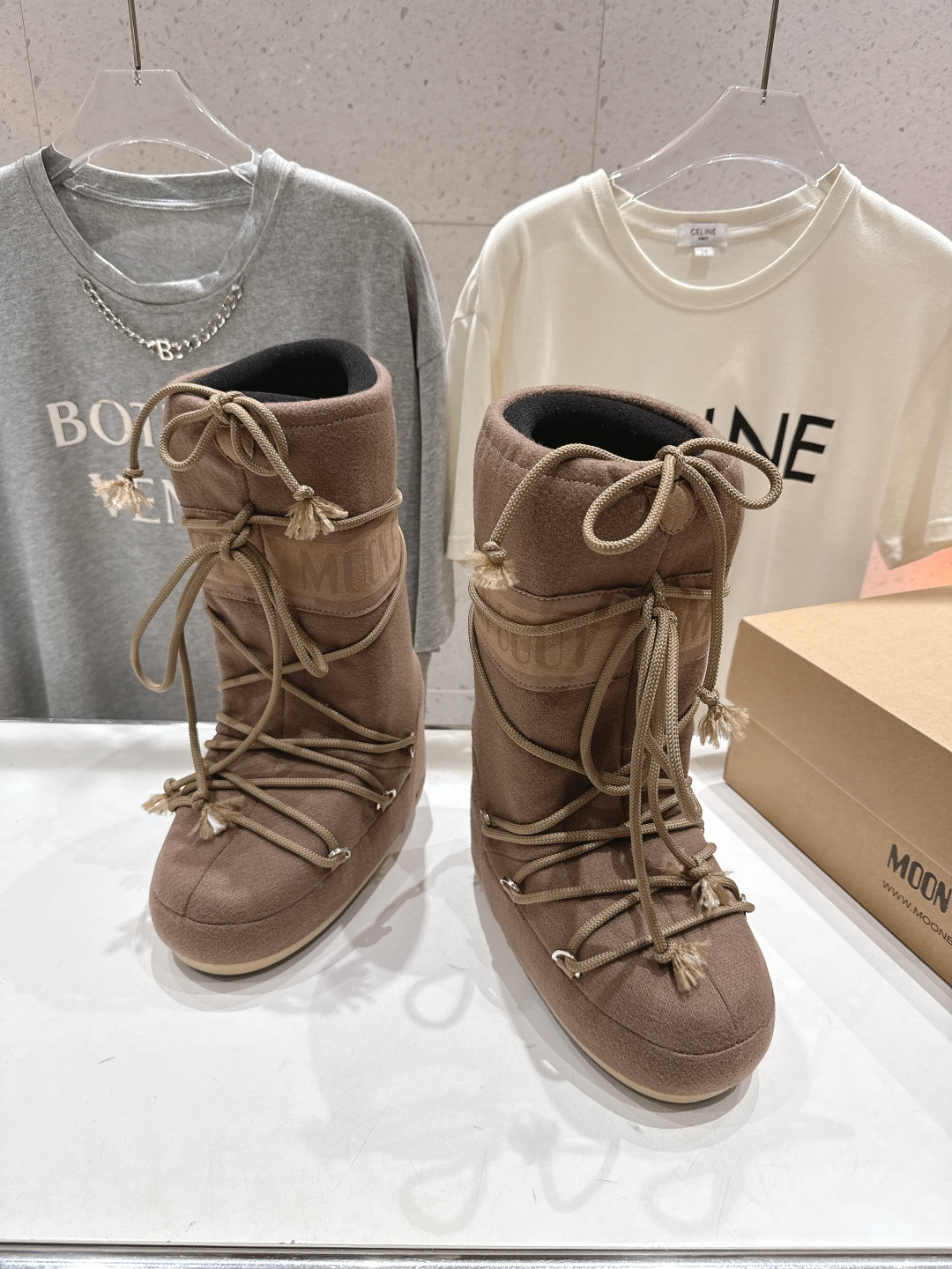 高版本出厂 Moon Boot F060 2025ss秋冬季爆款保暖厚底雪地靴 【丑萌月亮雪地靴】忘了U