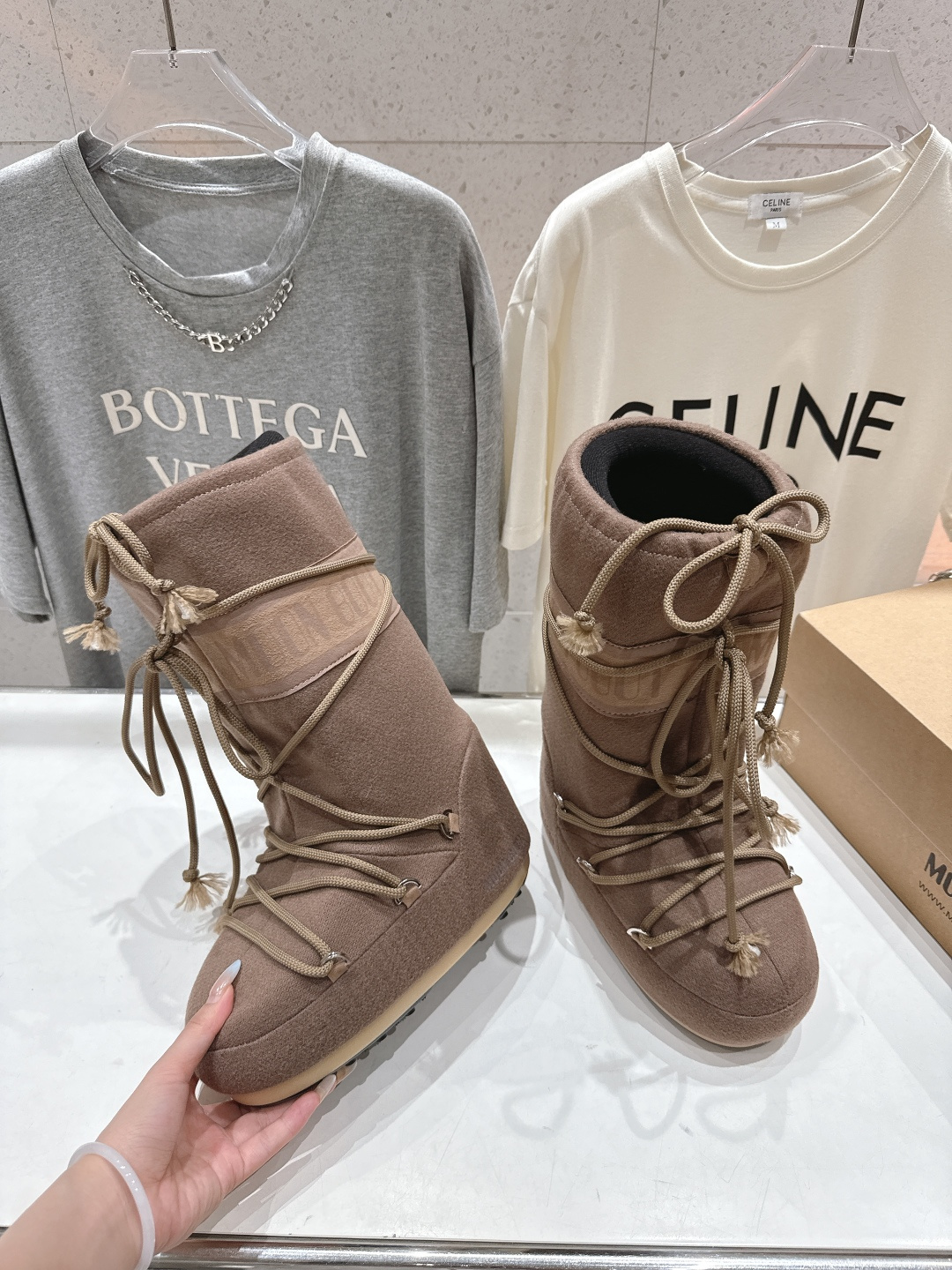 高版本出厂 Moon Boot F060 2025ss秋冬季爆款保暖厚底雪地靴 【丑萌月亮雪地靴】忘了U