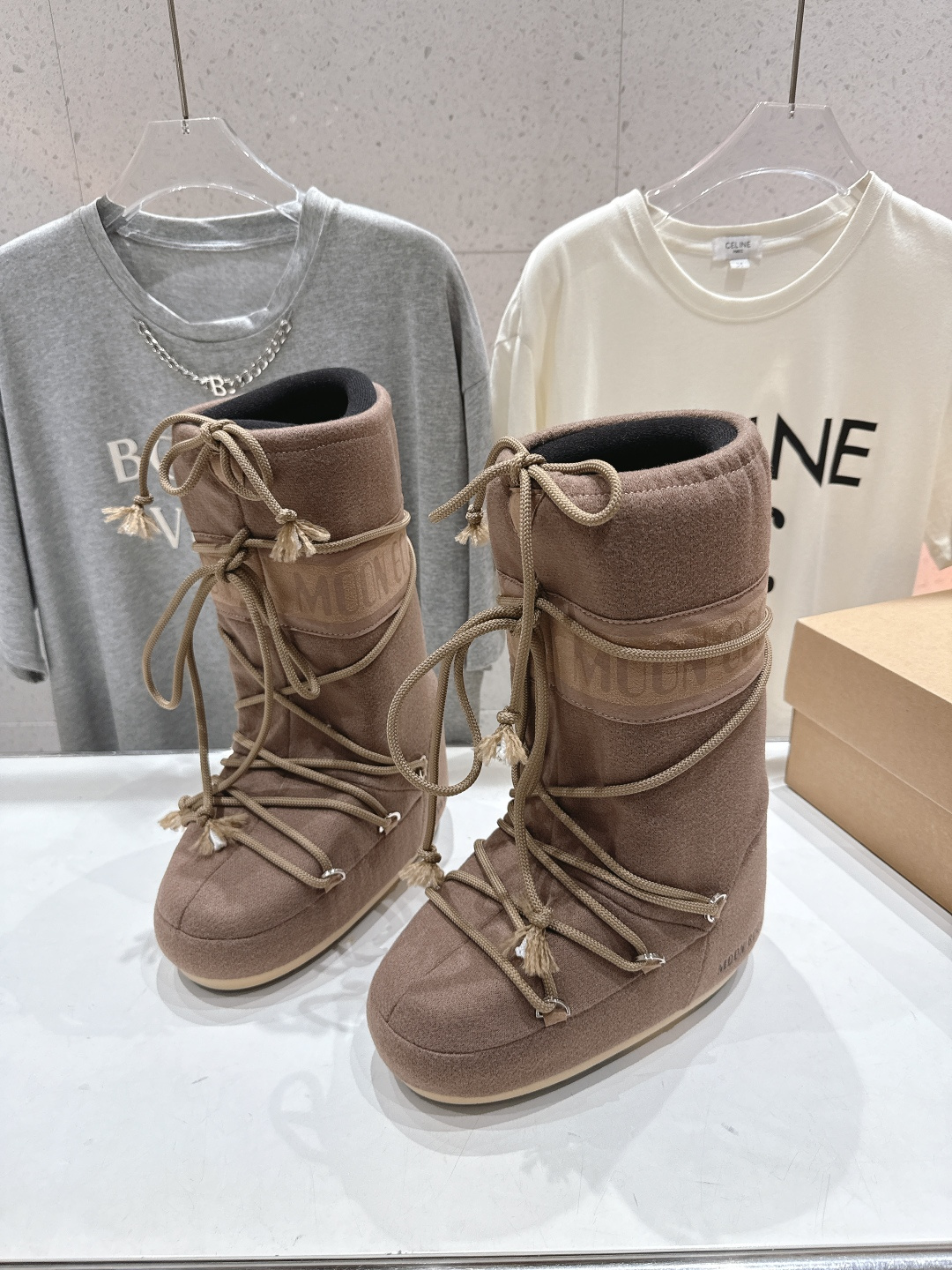 高版本出厂 Moon Boot F060 2025ss秋冬季爆款保暖厚底雪地靴 【丑萌月亮雪地靴】忘了U