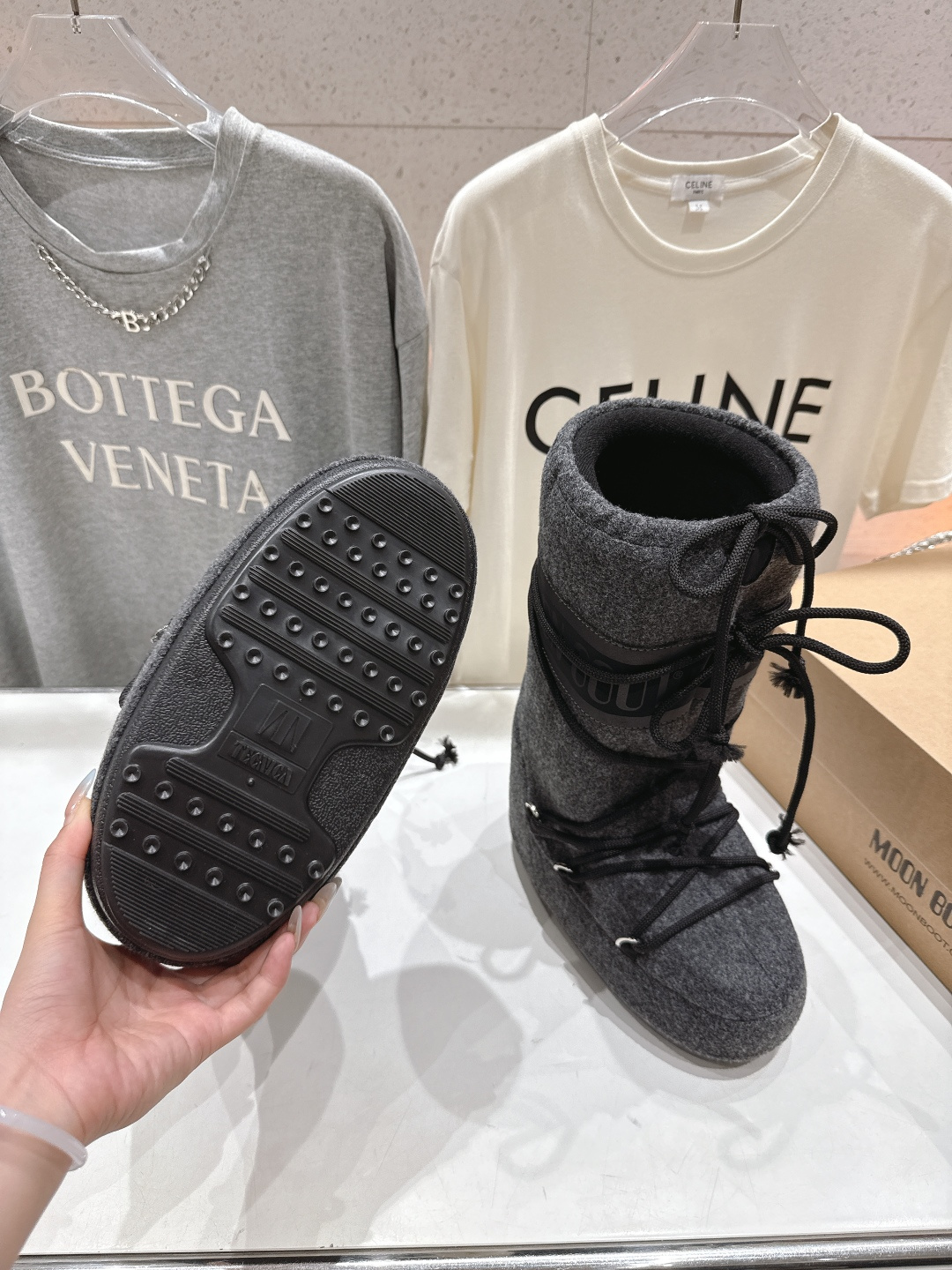 高版本出厂 Moon Boot F060 2025ss秋冬季爆款保暖厚底雪地靴 【丑萌月亮雪地靴】忘了U