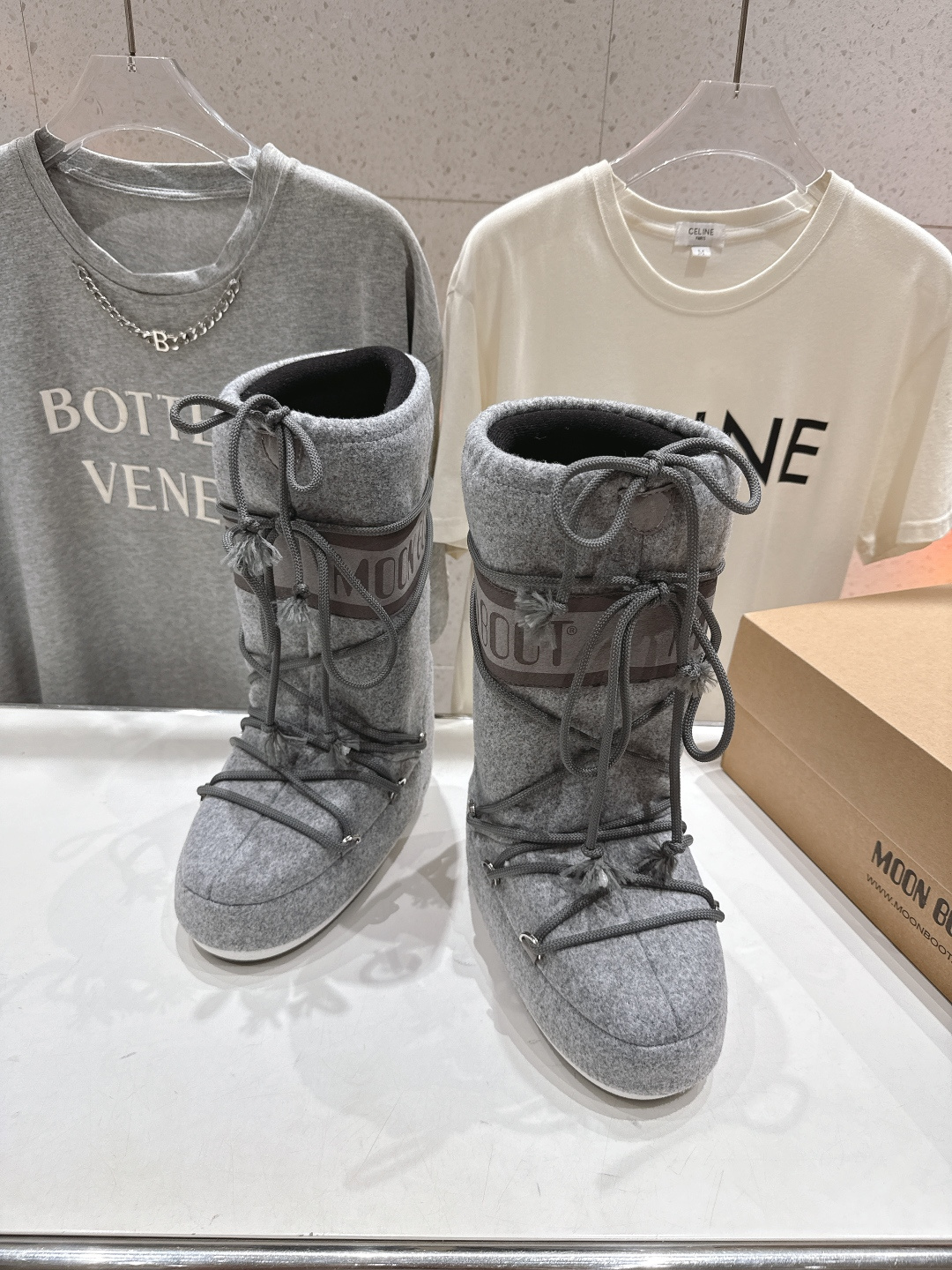 高版本出厂 Moon Boot F060 2025ss秋冬季爆款保暖厚底雪地靴 【丑萌月亮雪地靴】忘了U