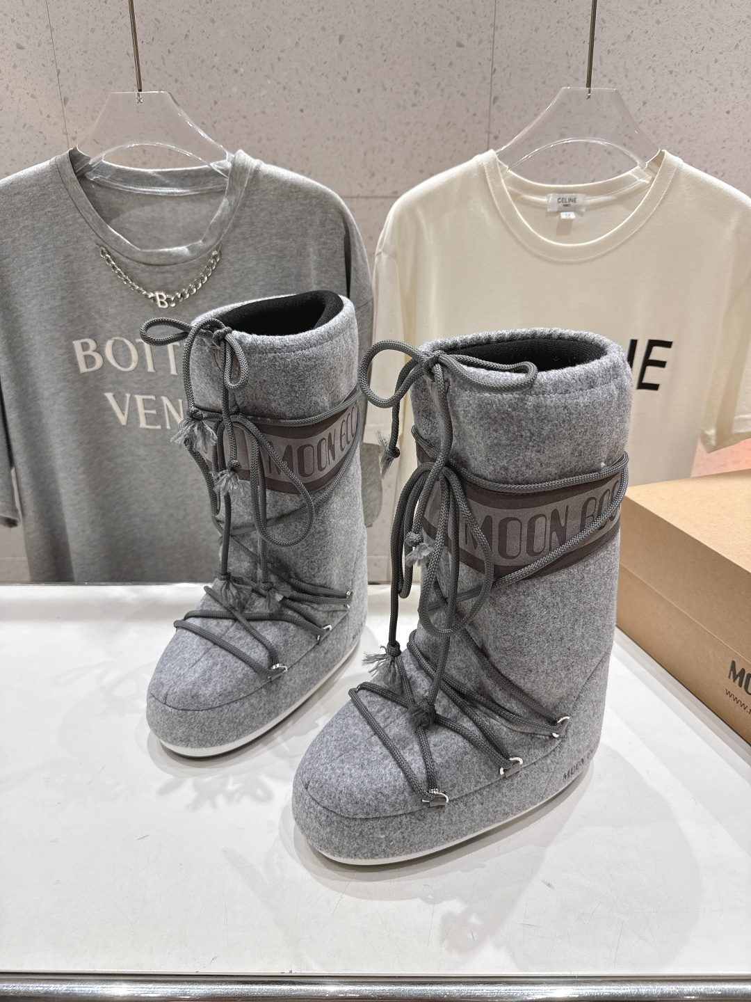 高版本出厂 Moon Boot F060 2025ss秋冬季爆款保暖厚底雪地靴 【丑萌月亮雪地靴】忘了U