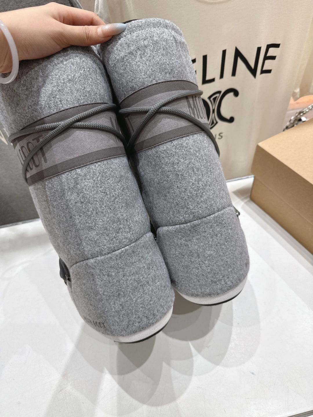 高版本出厂 Moon Boot F060 2025ss秋冬季爆款保暖厚底雪地靴 【丑萌月亮雪地靴】忘了U