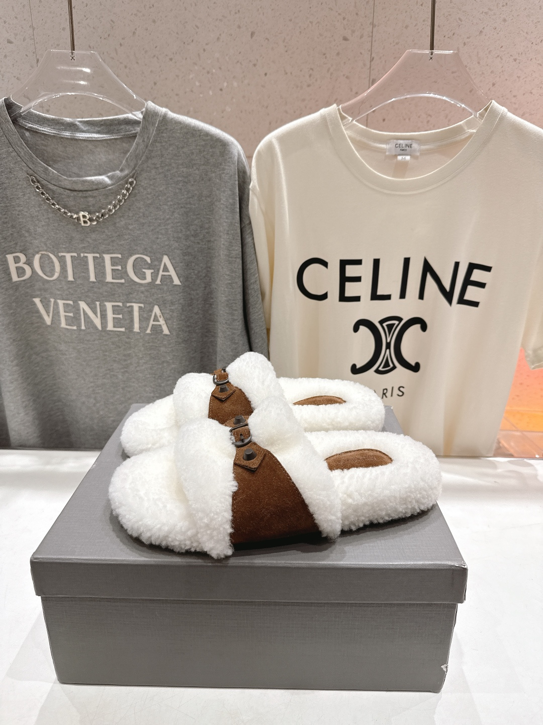 高版本出厂 BALENCIAGA*巴黎世家F027 25ss秋冬新款平底羊毛拖鞋毛毛鞋冬日凛凛🏂🏻不可缺