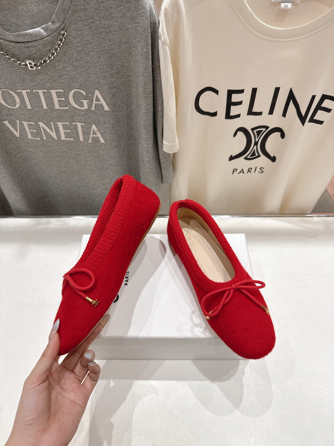 高版本出厂 CELINE*赛琳F018 2025ss新款玛丽珍平底乐福鞋单鞋网红爆款来袭！各大网红抢先体